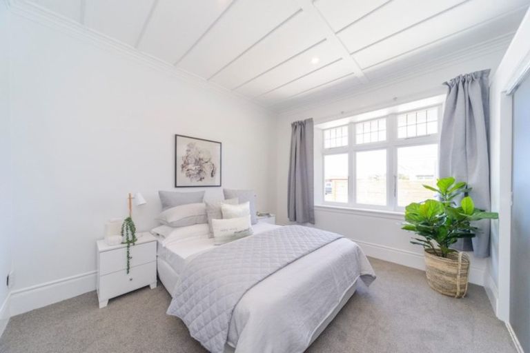 Photo of property in 19 Chelwood Street, Takaro, Palmerston North, 4412