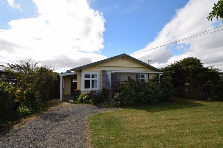 Photo of property in 5 Bath Street, Brighton, Dunedin, 9035