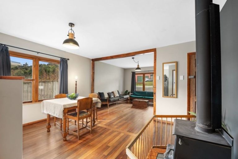 Photo of property in 60 Coast Road, Wainuiomata, Lower Hutt, 5014