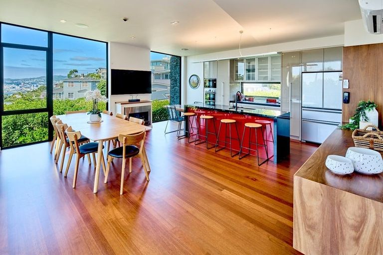 Photo of property in 24d Mandalay Terrace, Khandallah, Wellington, 6035