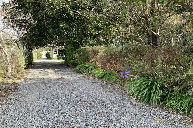 Photo of property in 25 Toi Street, Otaki Beach, Otaki, 5512