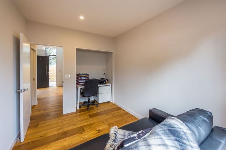 Photo of property in 28 Hawthorne Street, Strowan, Christchurch, 8052