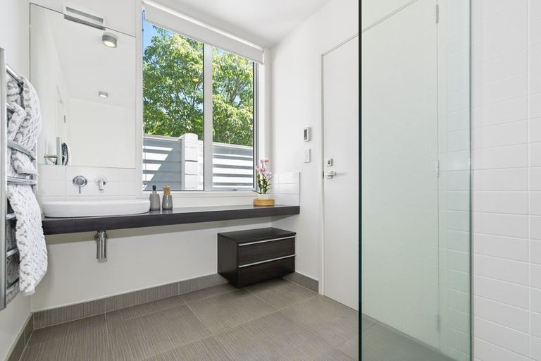 Photo of property in 2/1 Riro Street, Hamilton East, Hamilton, 3216