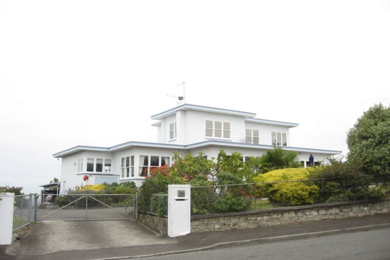 Photo of property in 11 Ormond Road, Hospital Hill, Napier, 4110