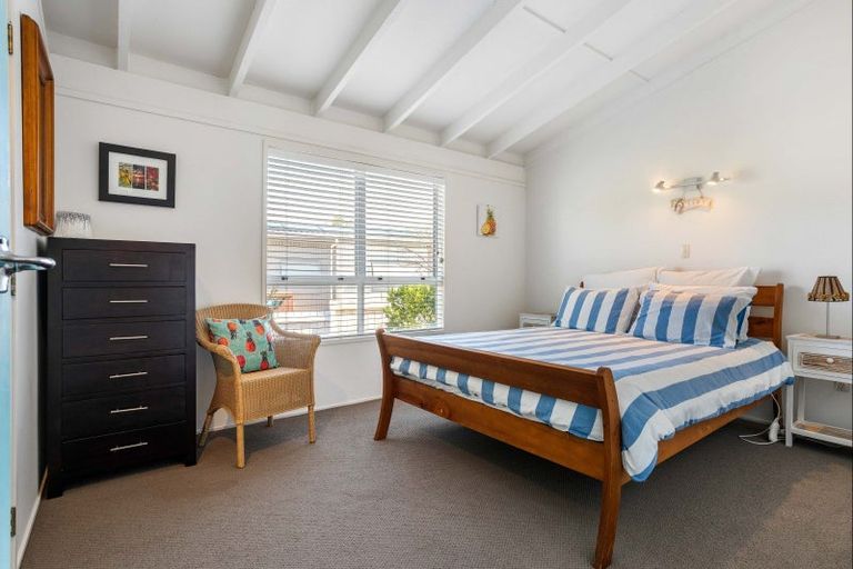 Photo of property in 103 Kotuku Street, Whangamata, 3620
