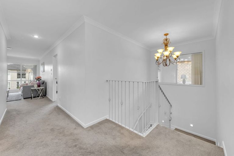 Photo of property in 69 Castlederg Drive, Flat Bush, Auckland, 2019