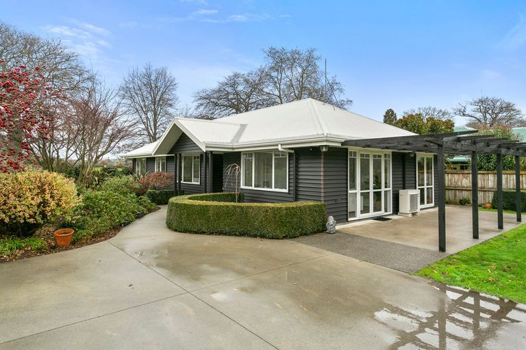 Photo of property in 16 Frame Street, Leamington, Cambridge, 3432