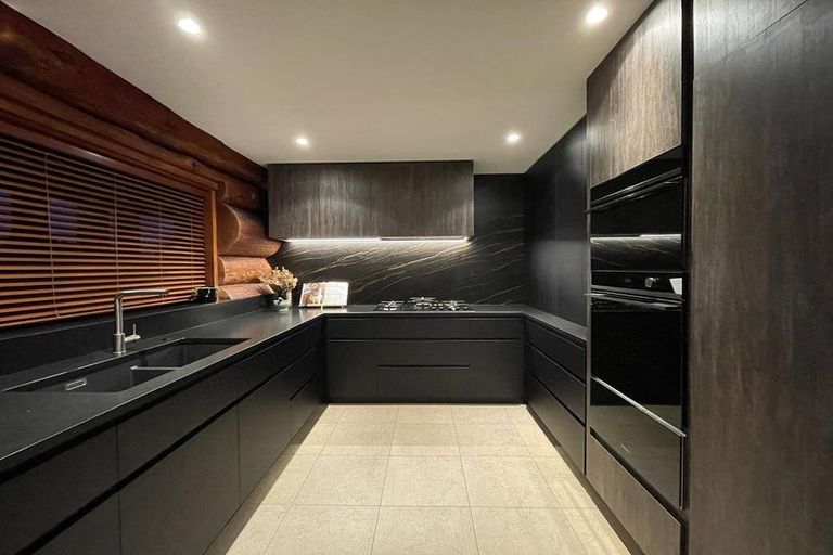 Photo of property in 5 Lapwing Lane, Mount Pleasant, Christchurch, 8081