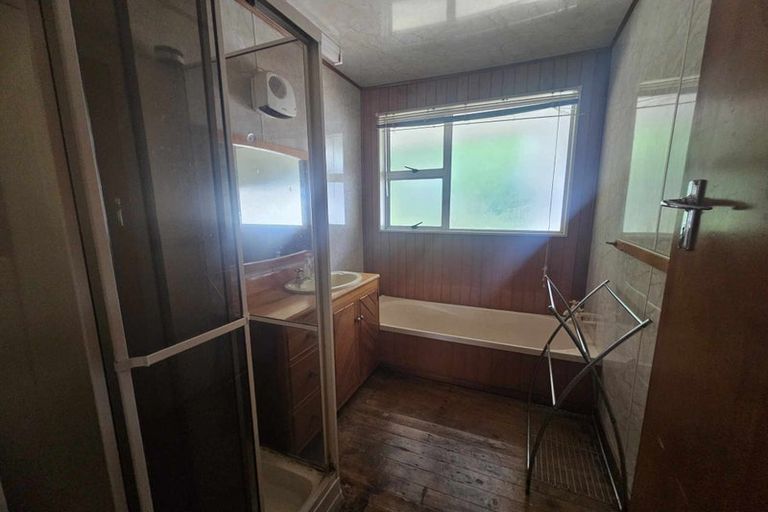 Photo of property in 105 Taita Drive, Avalon, Lower Hutt, 5011