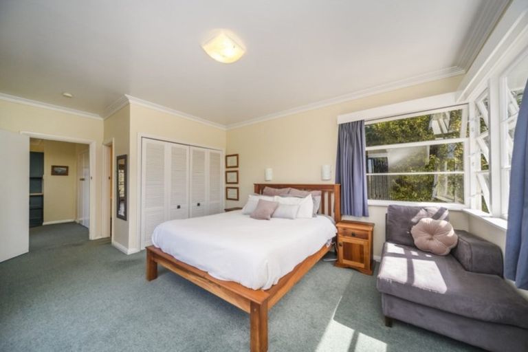 Photo of property in 9 Parata Street, Hokowhitu, Palmerston North, 4410