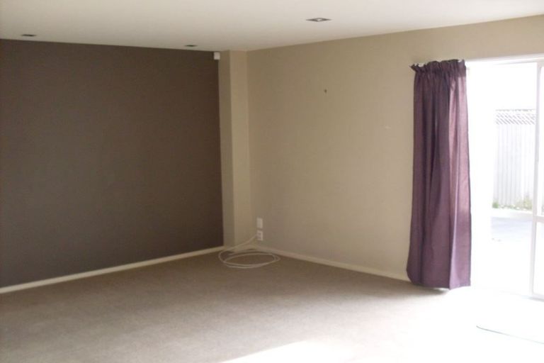 Photo of property in 56a Brockworth Place, Riccarton, Christchurch, 8011