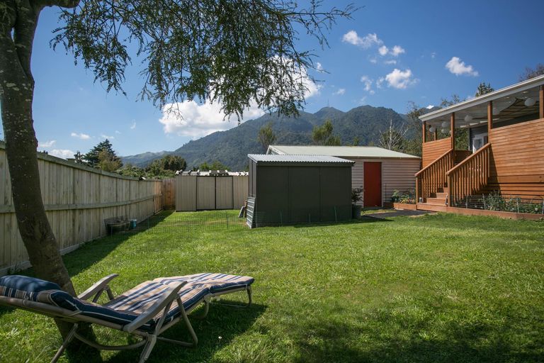 Photo of property in 10 Waihou Road, Te Aroha, 3320