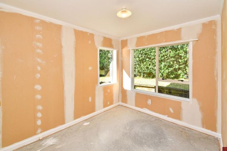 Photo of property in 5 Woodlark Close, Weymouth, Auckland, 2103