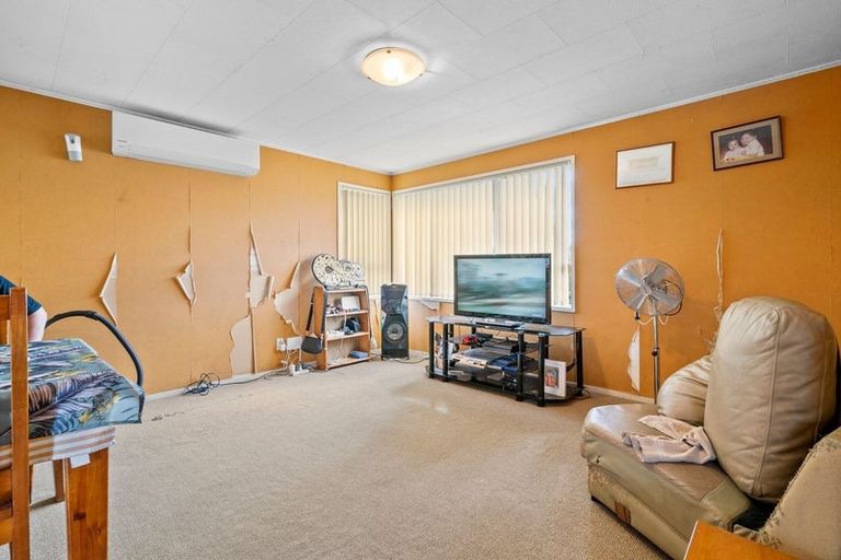 Photo of property in 12 Sealord Place, Manurewa, Auckland, 2102