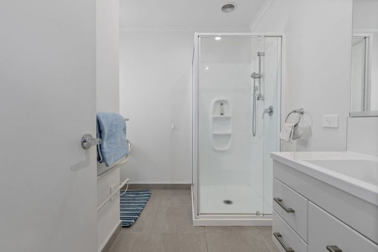 Photo of property in 54 Fairfax Crescent, Pyes Pa, Tauranga, 3112