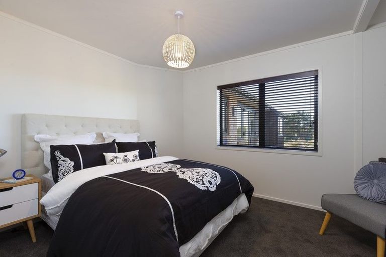 Photo of property in 56 Nandina Lane, Pukekohe, 2120