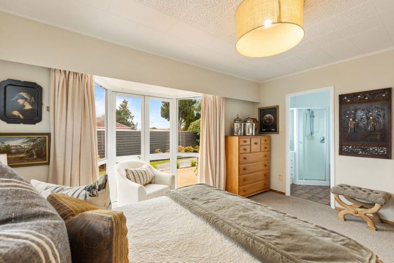 Photo of property in 1276 Egmont Road, Egmont Village, New Plymouth, 4372