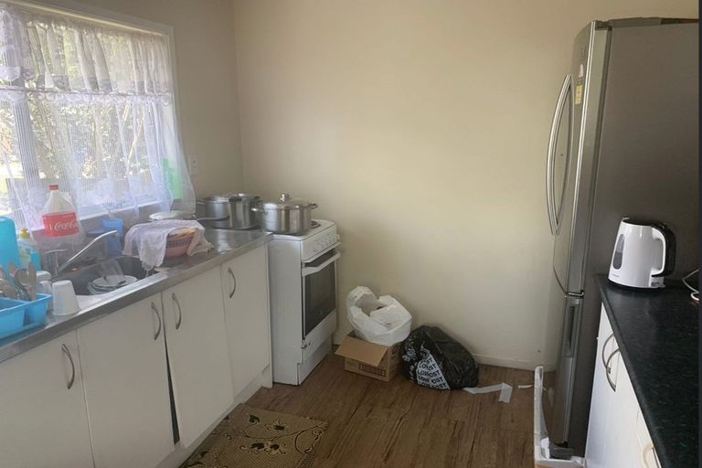 Photo of property in 2/90 Finlayson Avenue, Clendon Park, Auckland, 2103