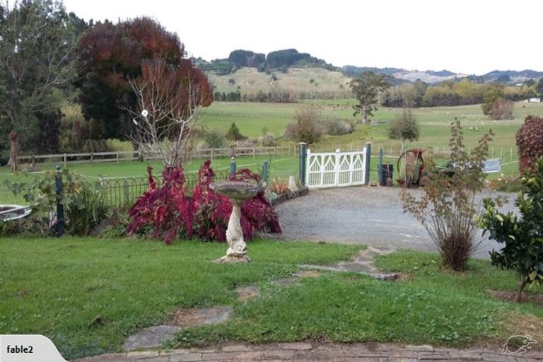 Photo of property in 6 Ponga Road, Opaheke, Papakura, 2584