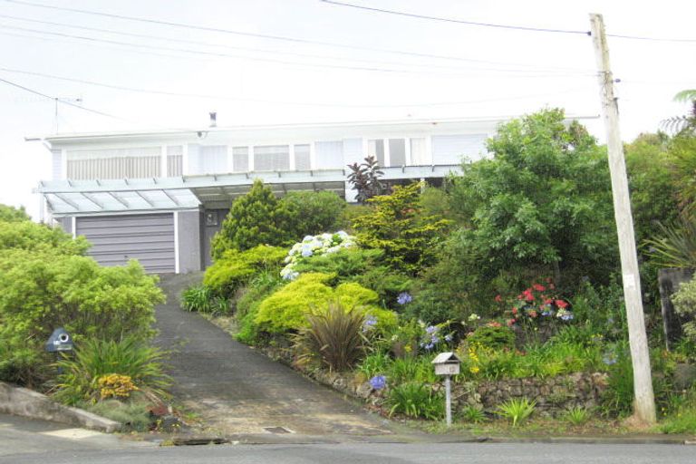 Photo of property in 12 Handley Place, Onerahi, Whangarei, 0110