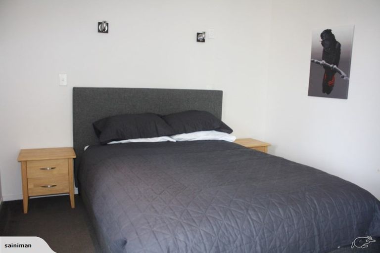 Photo of property in Trinity Apartments, 407/19 College Street, Te Aro, Wellington, 6011