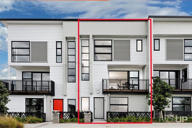 Photo of property in 87 Glidepath Road, Hobsonville, Auckland, 0616