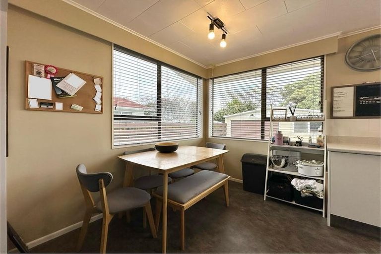 Photo of property in 135 California Drive, Totara Park, Upper Hutt, 5018