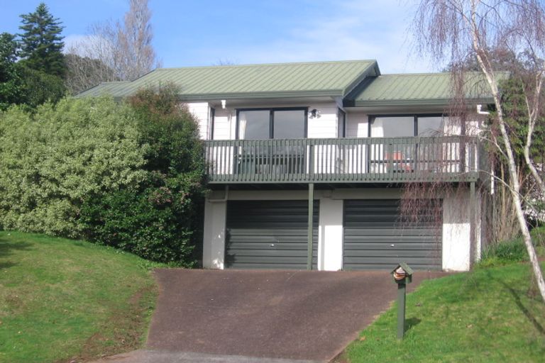 Photo of property in 28 Barberton Terrace, Red Hill, Papakura, 2110
