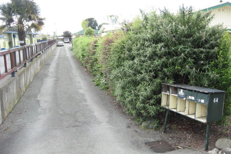 Photo of property in 1/64 Golf Road, Tahunanui, Nelson, 7011