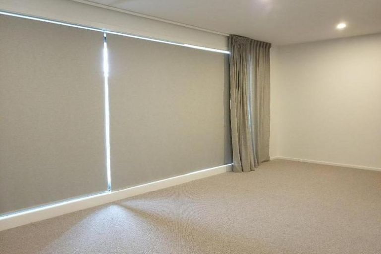 Photo of property in 3/1157 South Road, Oakura, 4314