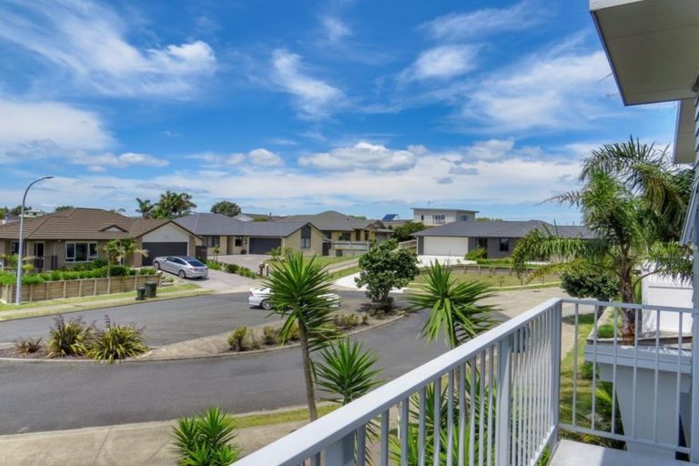 Photo of property in 9 Omega Place, Coastlands, Whakatane, 3120