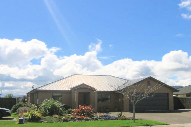 Photo of property in 19 Duggan Drive, Owhata, Rotorua, 3010