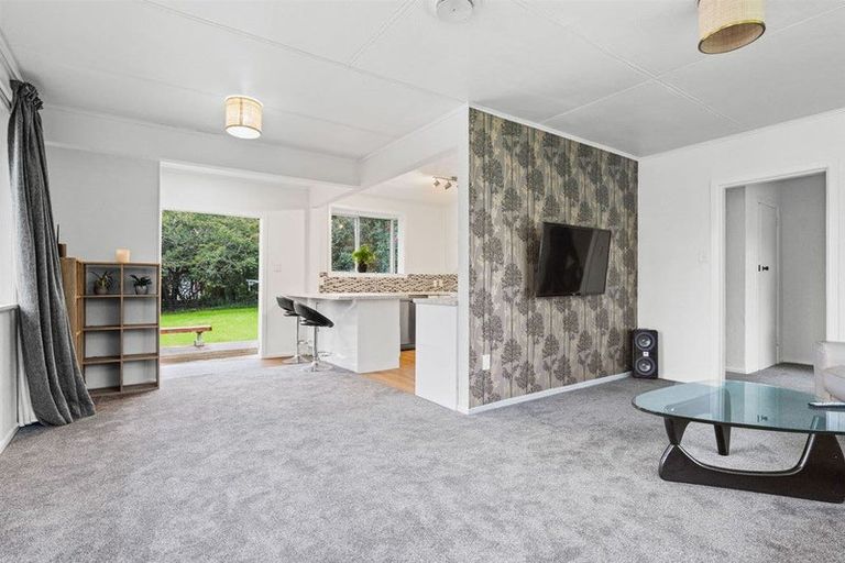 Photo of property in 9 Tuatara Drive, Te Kamo, Whangarei, 0112