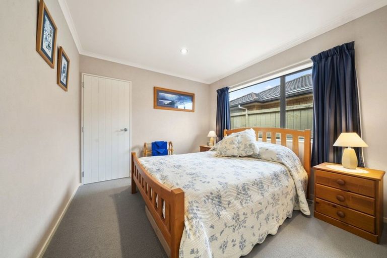 Photo of property in 16 Skelligs Drive, Flat Bush, Auckland, 2019