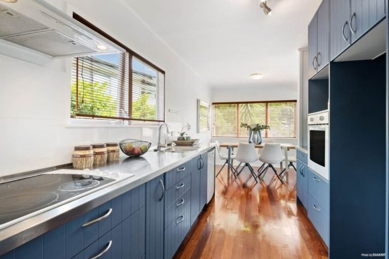 Photo of property in 77 Langana Avenue, Browns Bay, Auckland, 0630