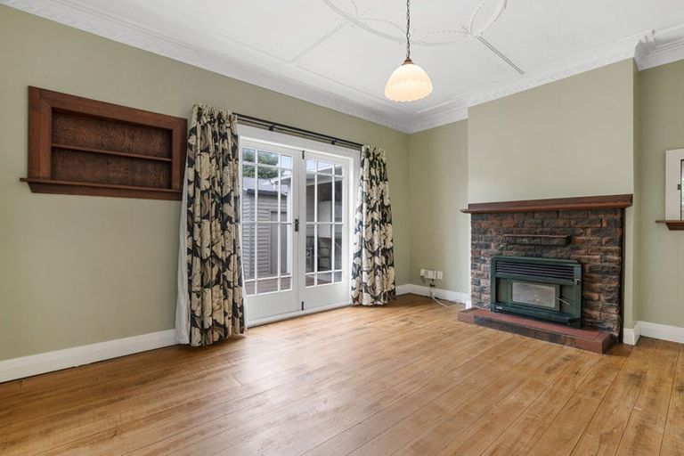 Photo of property in 182 High Street North, Carterton, 5713