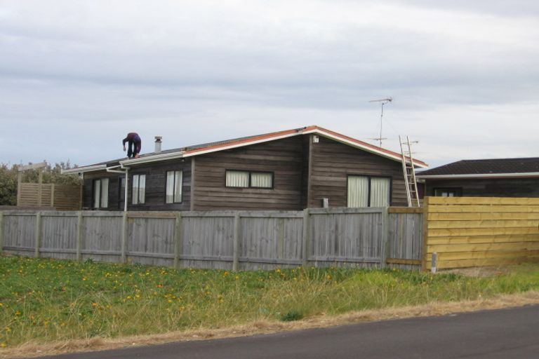 Photo of property in 20 Blue Bell Parade, Omaha, 0986