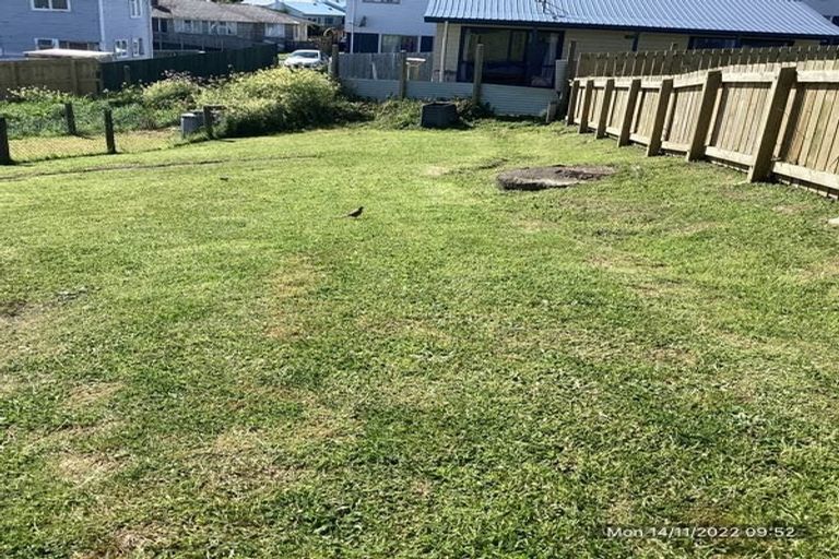 Photo of property in 78-80 Leicester Street, Cannons Creek, Porirua, 5024