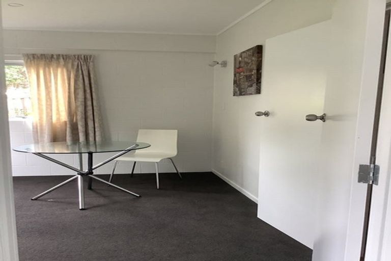 Photo of property in 91 Centreway Road, Orewa, 0931