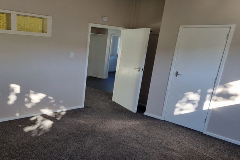 Photo of property in 91a Main Road, Wainuiomata, Lower Hutt, 5014