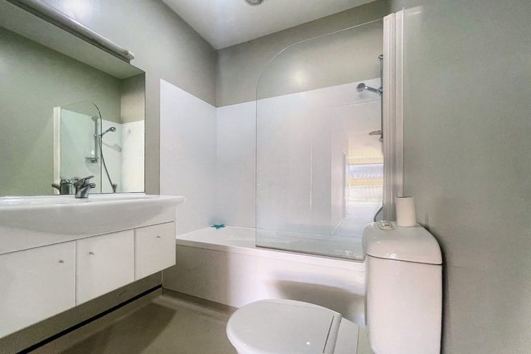 Photo of property in City Lodge, 402/115 Vivian Street, Te Aro, Wellington, 6011