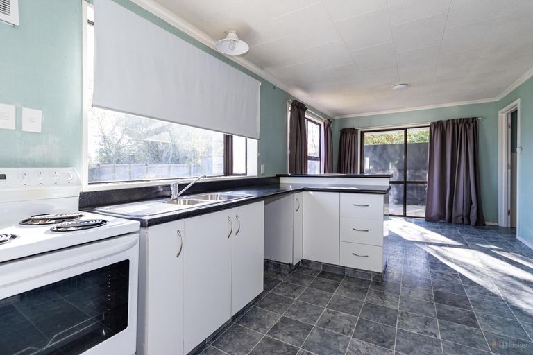 Photo of property in 1 Augustine Street, Waimate, 7924