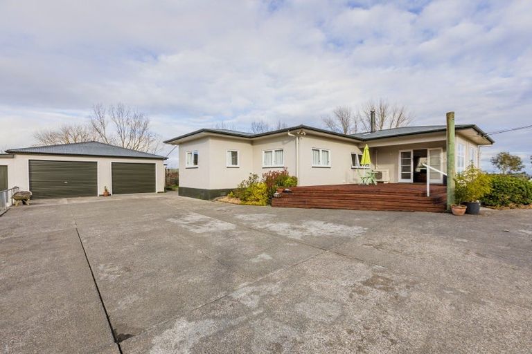 Photo of property in 1 Eagle Street, Waipawa, 4210