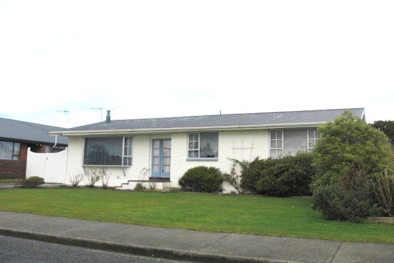 Photo of property in 23 Holloway Street, Waikiwi, Invercargill, 9810