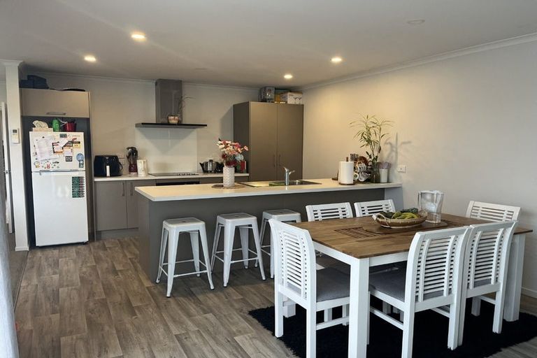 Photo of property in 8 George West Square West, Wigram, Christchurch, 8025