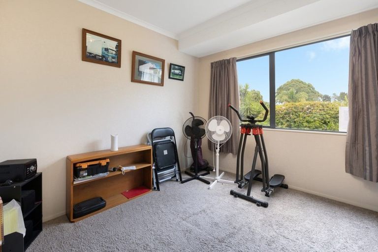 Photo of property in 1 Taranui Place, Ohauiti, Tauranga, 3112