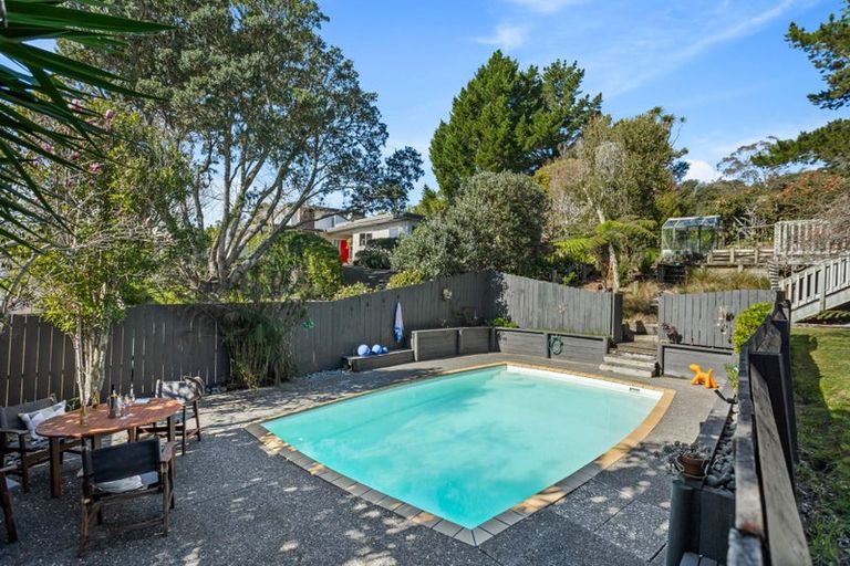Photo of property in 54 Saddleback Rise, Murrays Bay, Auckland, 0630