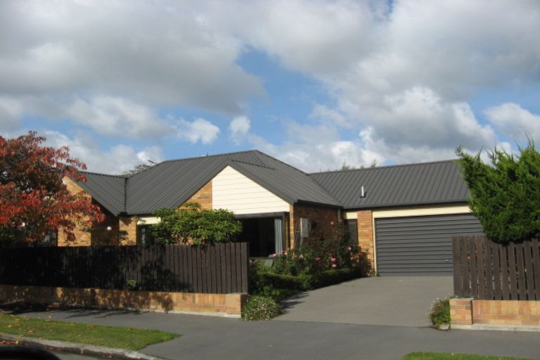 Photo of property in 1 Saint Clio Street, Ilam, Christchurch, 8041