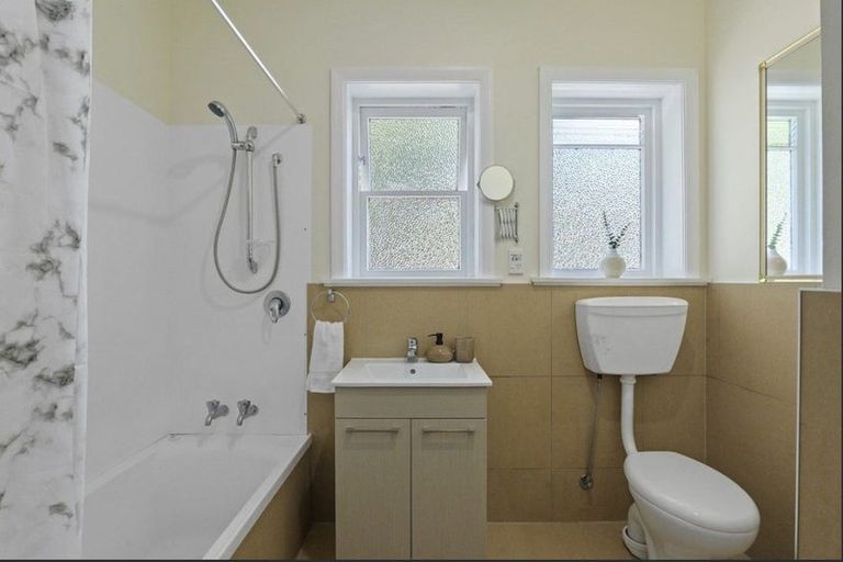 Photo of property in 1/21 Rudleigh Avenue, Upper Riccarton, Christchurch, 8041