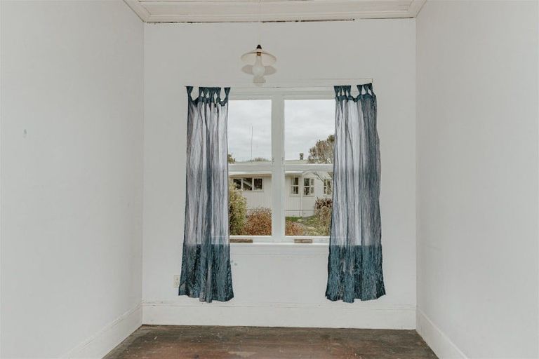 Photo of property in 60 Waverley Street, Karamea, 7893